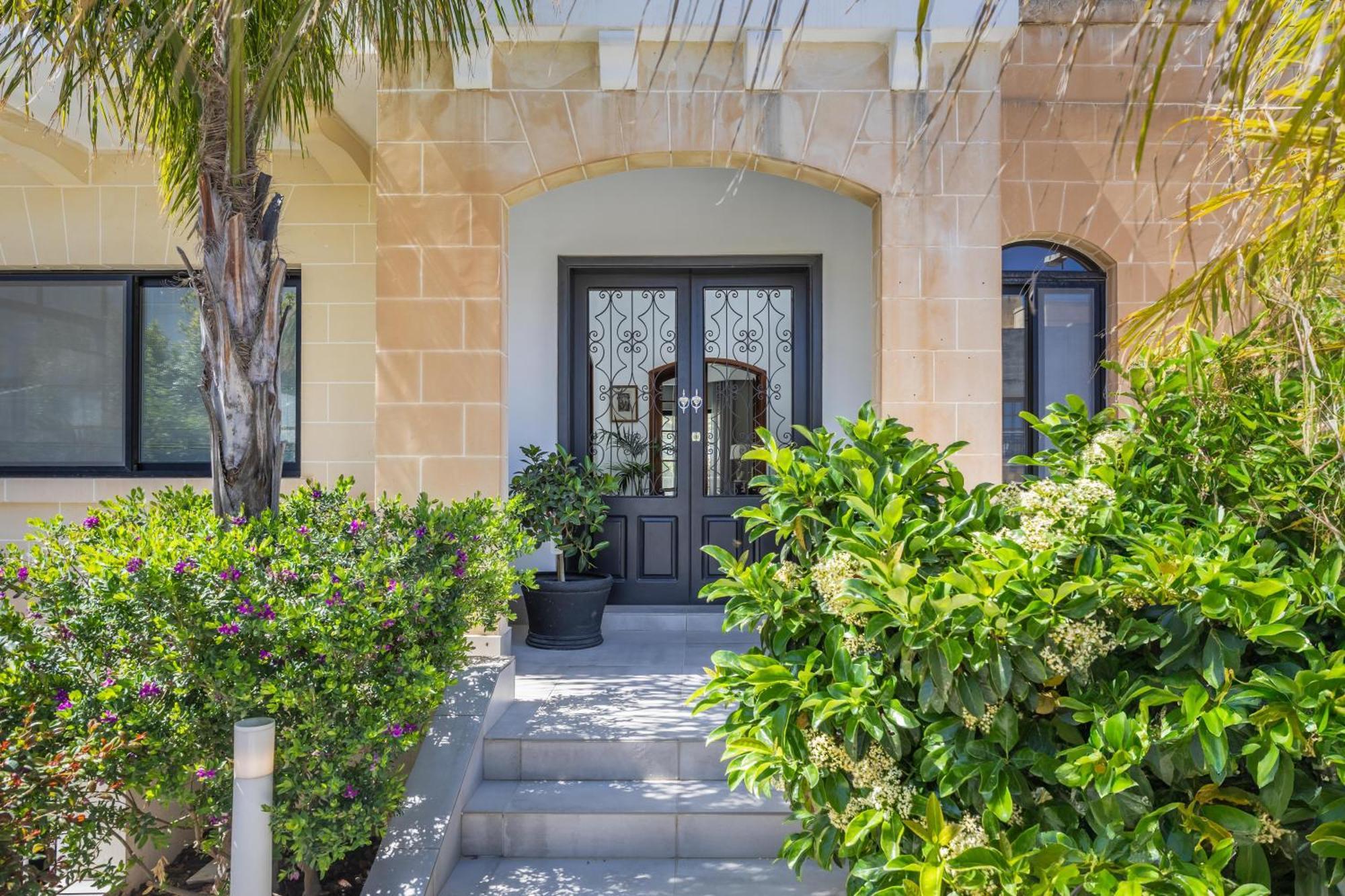 Luxurious Villa 5 Bedroom Pool, 3Min From St Julian'S Is-Swieqi Екстер'єр фото